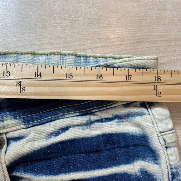 Akademiks Jeanius Distressed Jeans Men 36x30 Vintage Washed Whisker Grunge - Picture 10 of 12